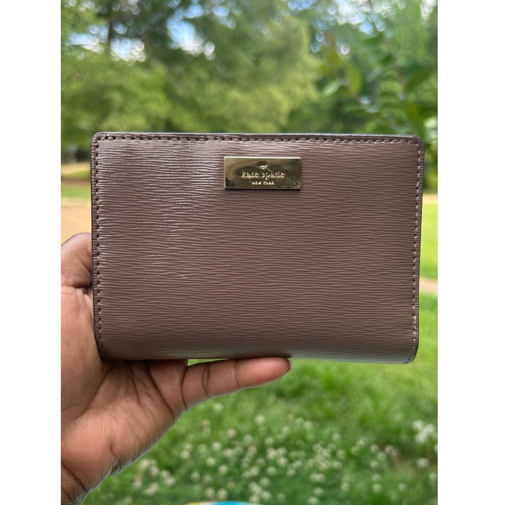 Kate Spade Bifold Womens Small Dusk City Leather Zip Coin Pocket wallet